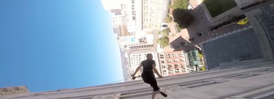 Bandaloop dancers take vertical choreography on Oakland’s City Hall