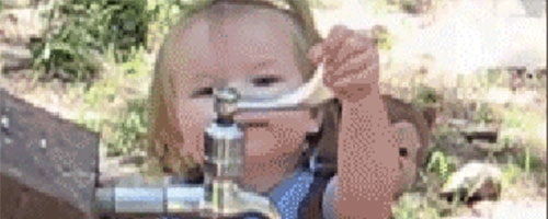 Can someone hold this tab? I want to drink Water!