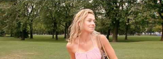 Girl makes these men’s days by paying good money for a kiss. Hilarious