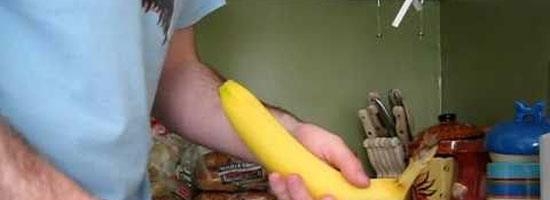 You’ve been peeling bananas wrong all your life. Must see!