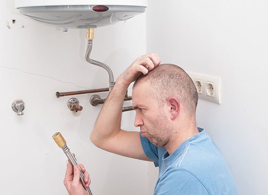 Common Plumbing Problems and How to Deal With It