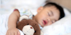 How to Make Sure Your Baby Sleeps Safely?